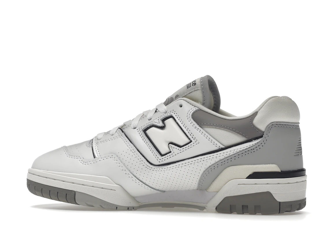 Vue 21 de New Balance 550 Salt and Pepper