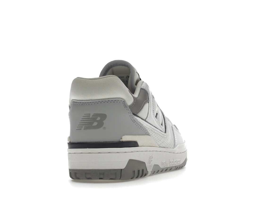 Vue 30 de New Balance 550 Salt and Pepper