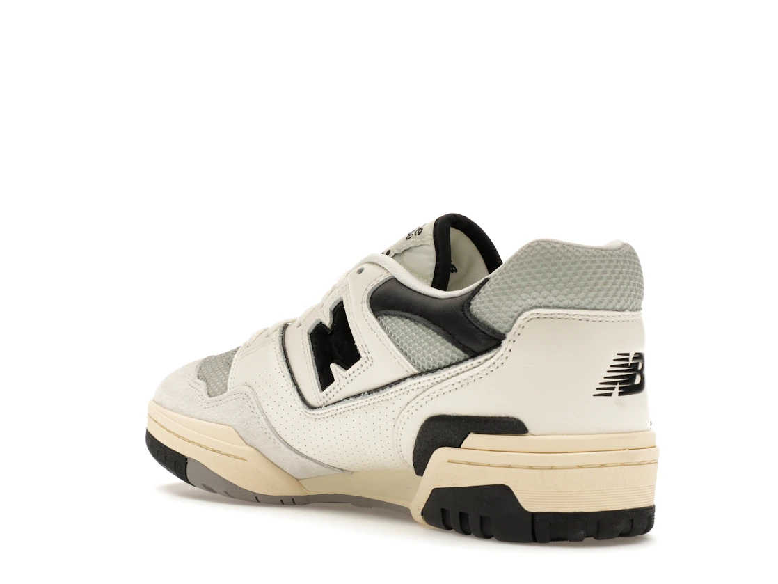 Vue 24 de New Balance 550 Sea Salt Pack Black