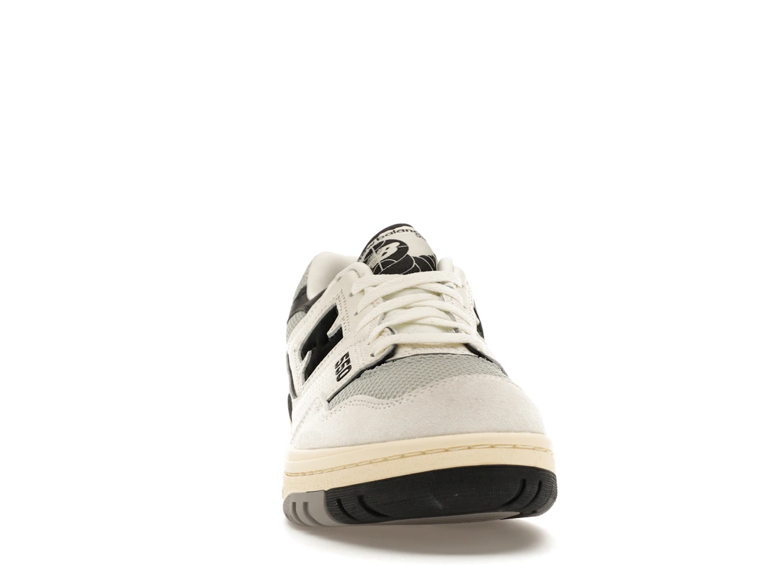 Vue 9 de New Balance 550 Sea Salt Pack Black