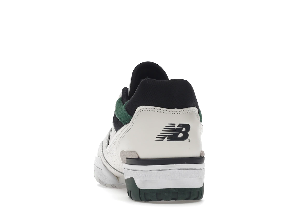 Vue 27 de New Balance 550 Sea Salt Pine Green