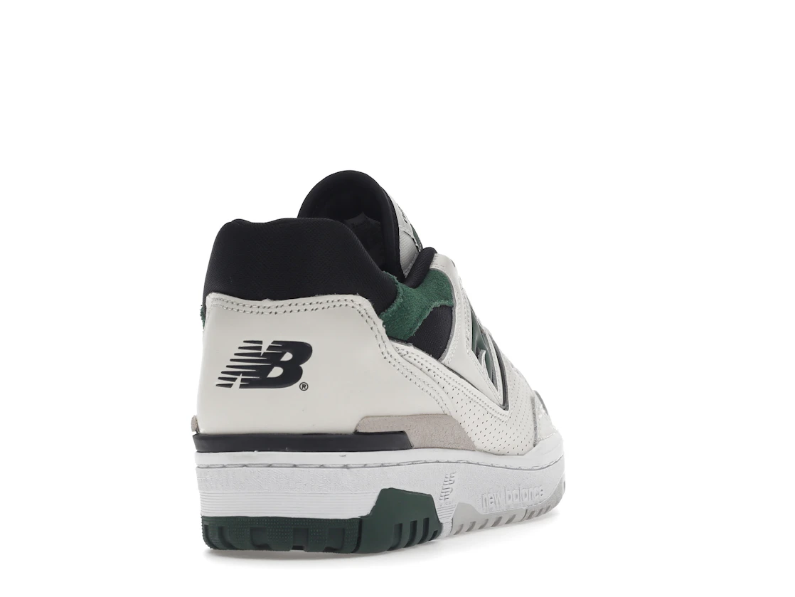 Vue 30 de New Balance 550 Sea Salt Pine Green