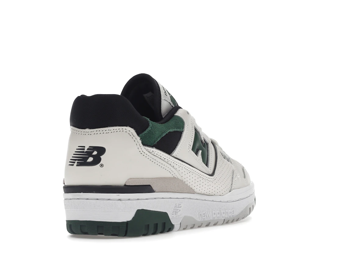 Vue 31 de New Balance 550 Sea Salt Pine Green