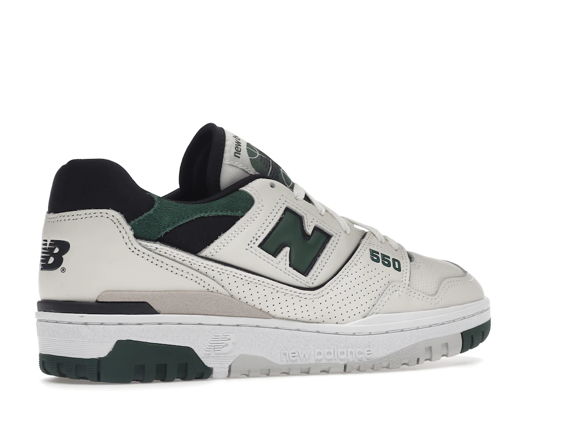 Vue 34 de New Balance 550 Sea Salt Pine Green