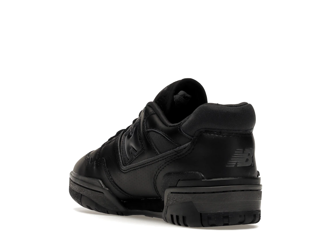 Vue 25 de New Balance 550 Triple Black