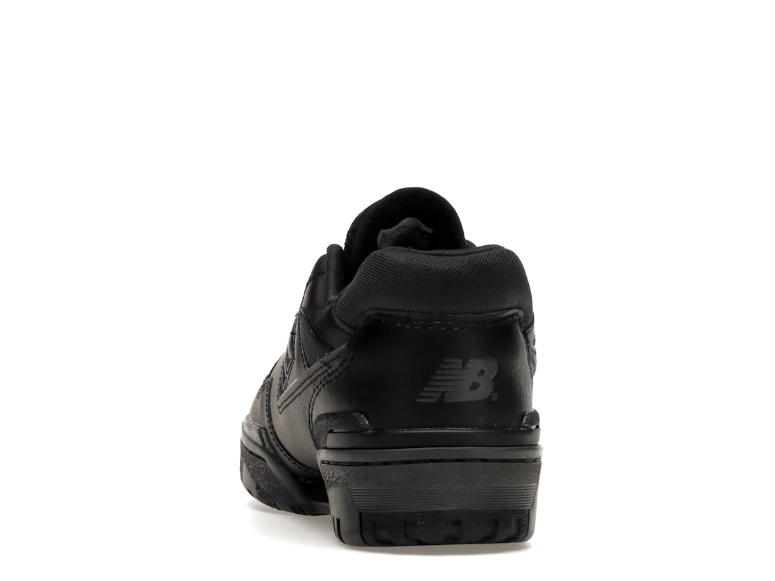 Vue 27 de New Balance 550 Triple Black