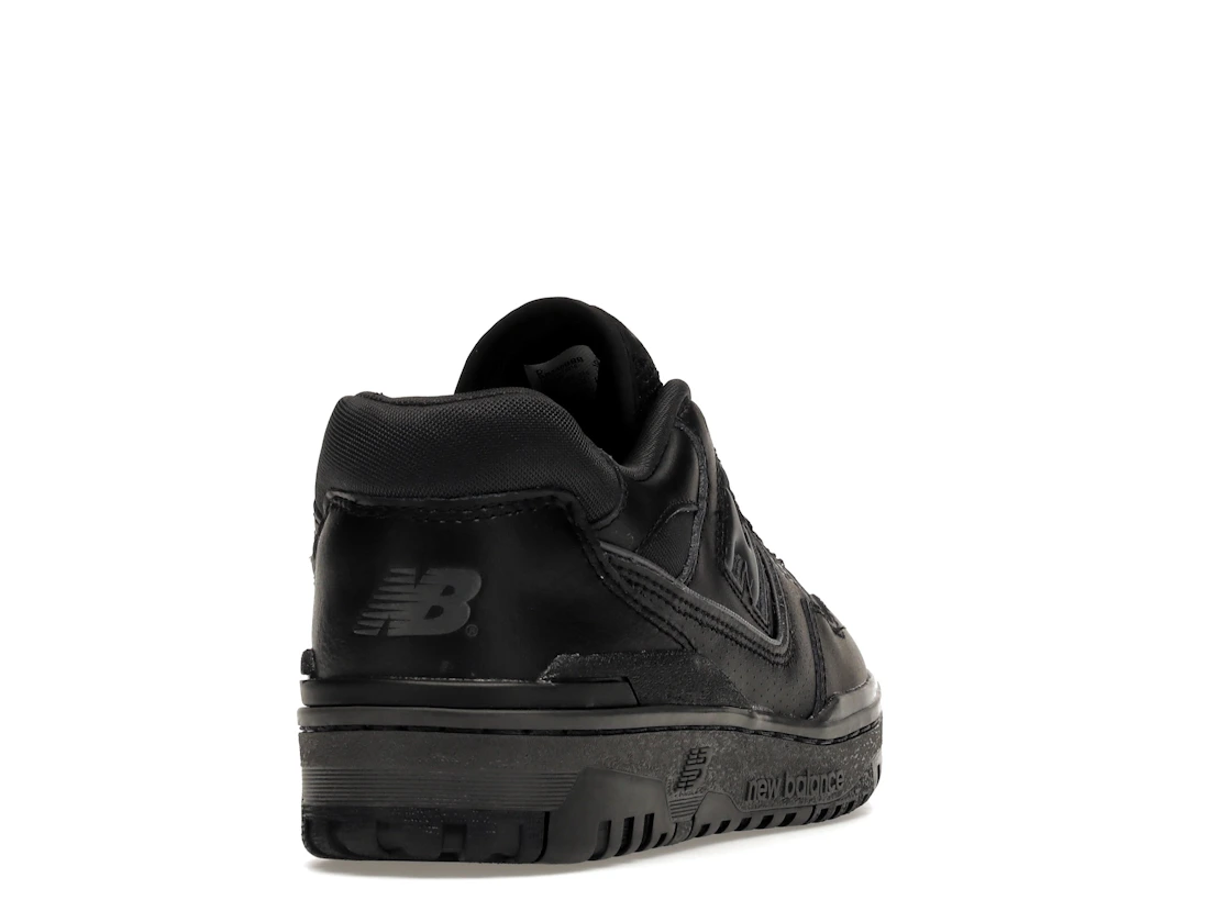 Vue 30 de New Balance 550 Triple Black