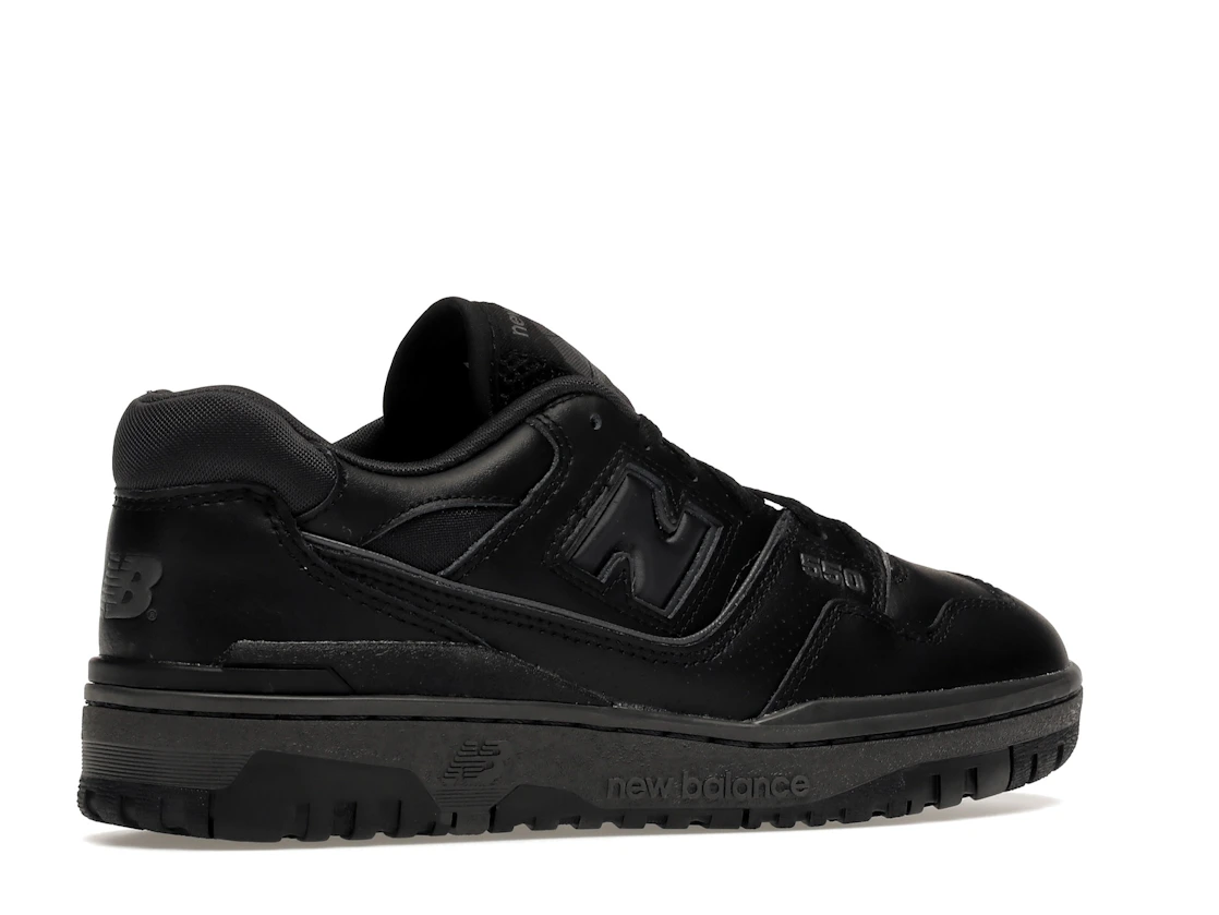 Vue 34 de New Balance 550 Triple Black