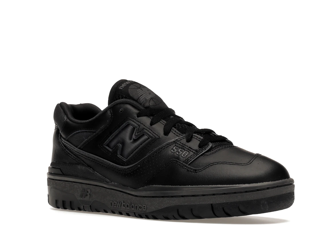 Vue 5 de New Balance 550 Triple Black