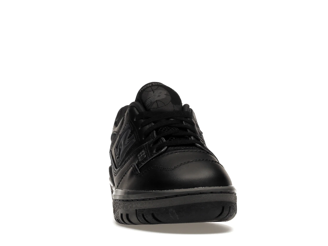 Vue 9 de New Balance 550 Triple Black