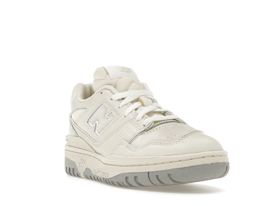 Vue 7 de New Balance 550 Turtledove White