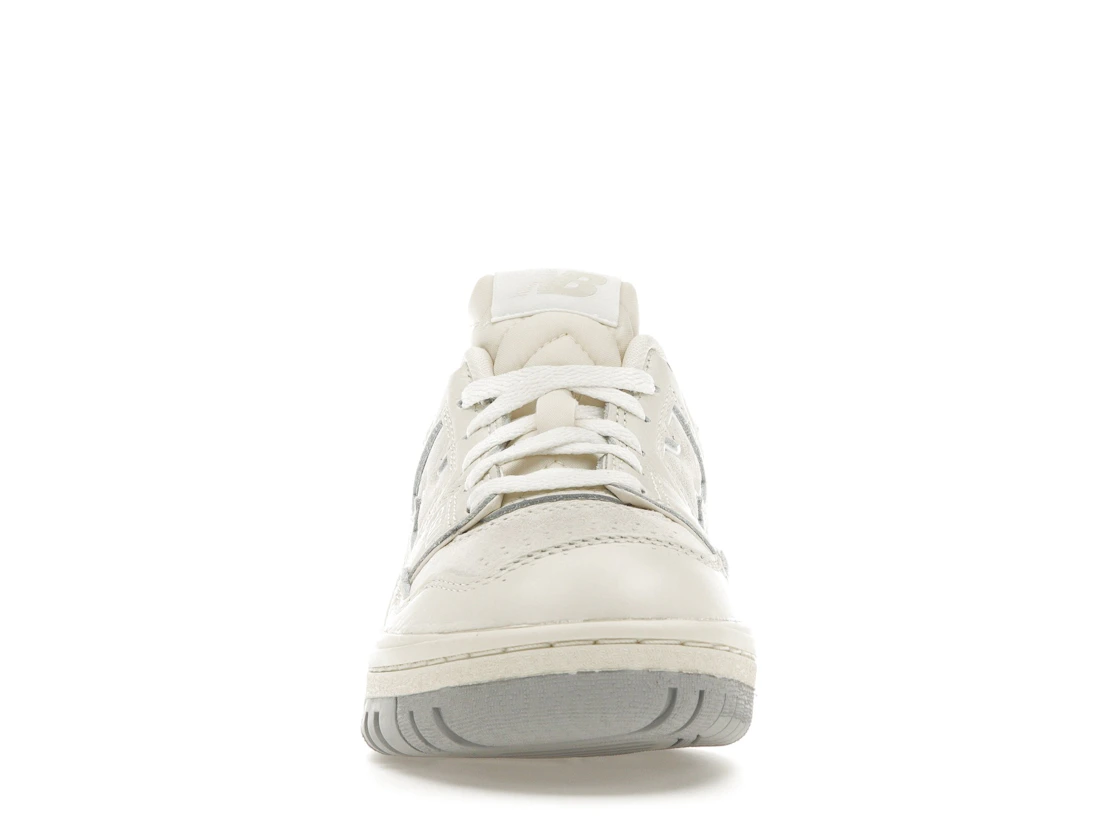 Vue 10 de New Balance 550 Turtledove White