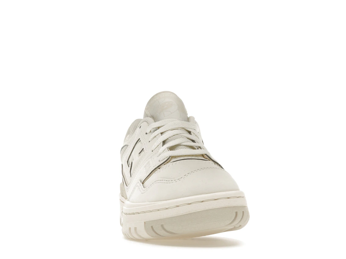 Vue 9 de New Balance 550 Turtledove