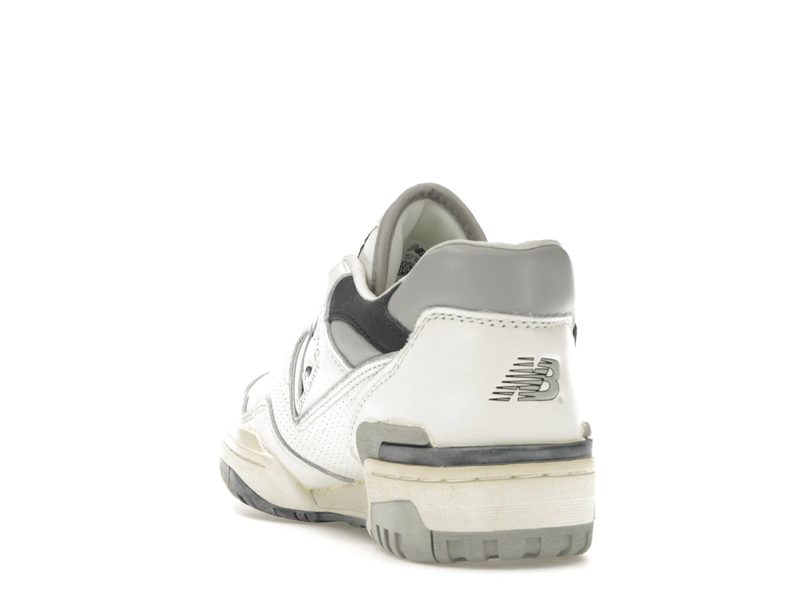 Vue 26 de New Balance 550 Vintage Pack Concrete