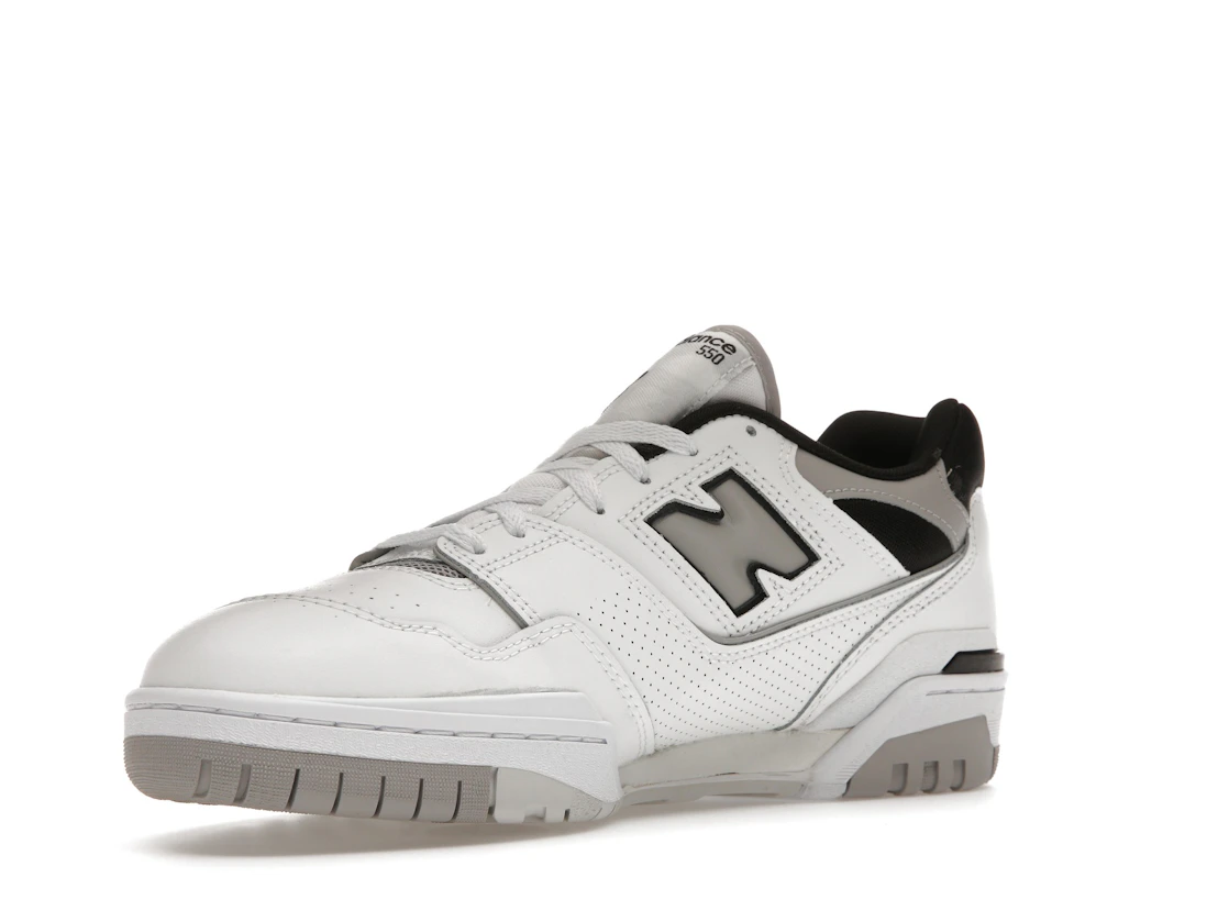 Vue 15 de New Balance 550 White Concrete Black