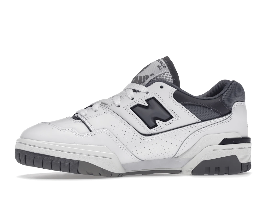 Vue 18 de New Balance 550 White Grey Dark Grey