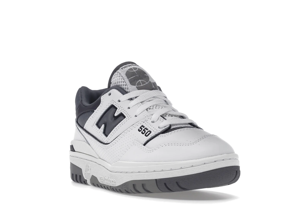 Vue 7 de New Balance 550 White Grey Dark Grey