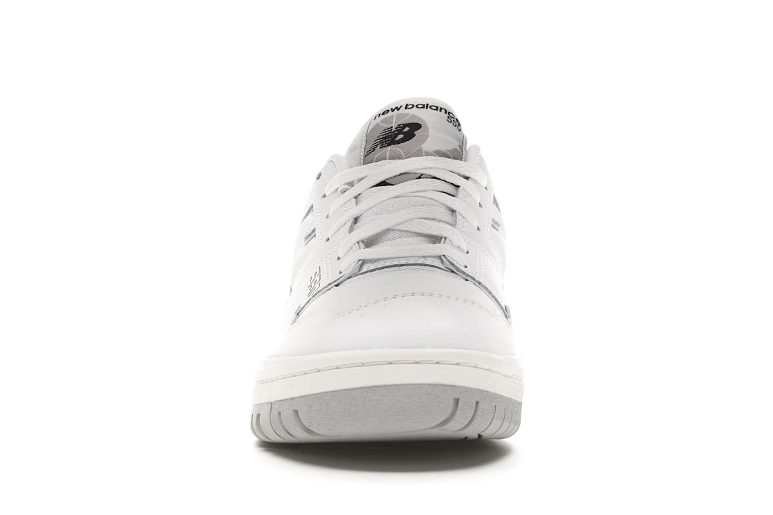 Vue 10 de New Balance 550 White Grey