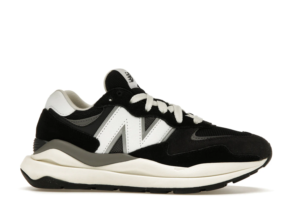 Vue 2 de New Balance 57/40 Black Sea Salt White 