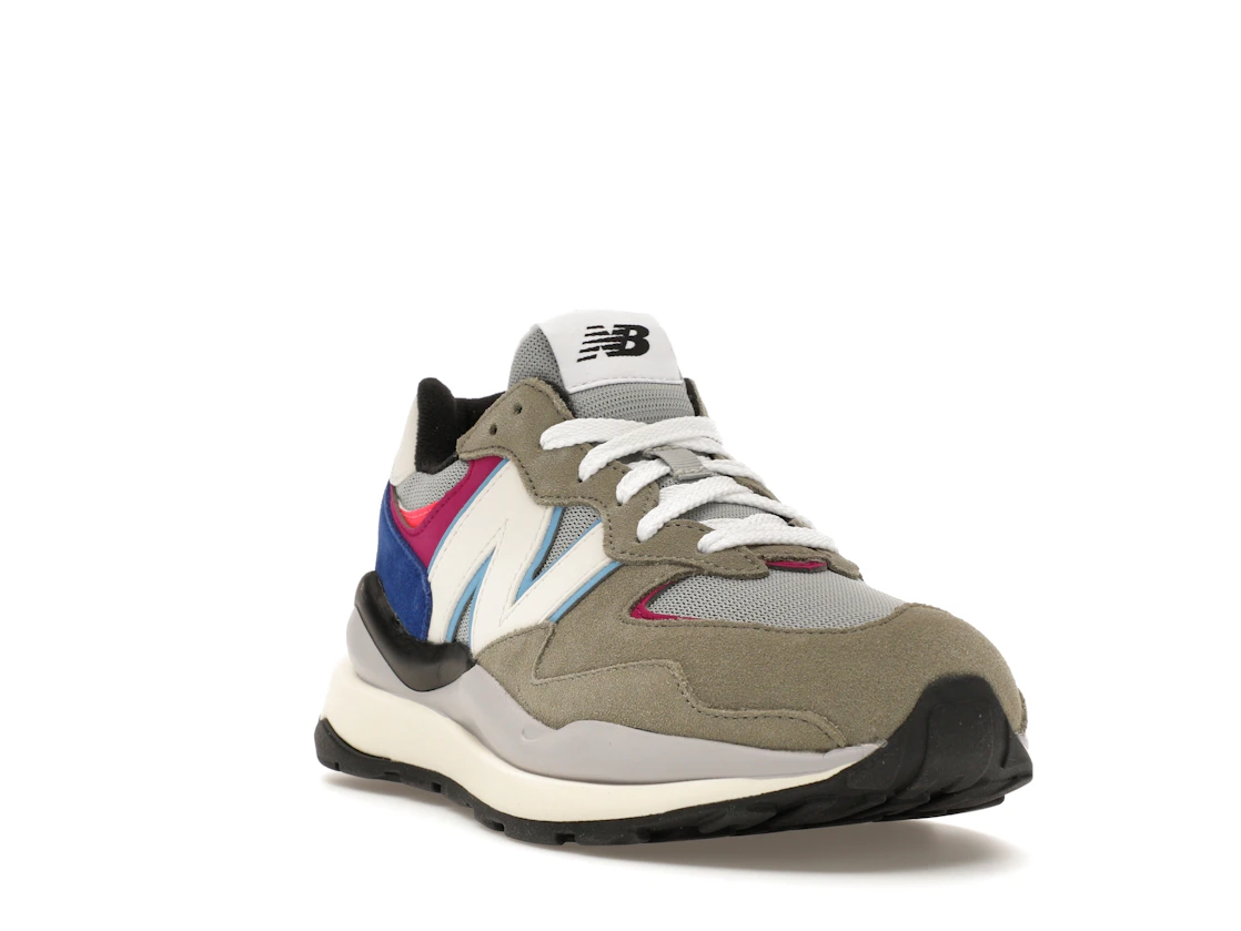 Vue 7 de New Balance 57/40 Incubation Grey Pink Zing