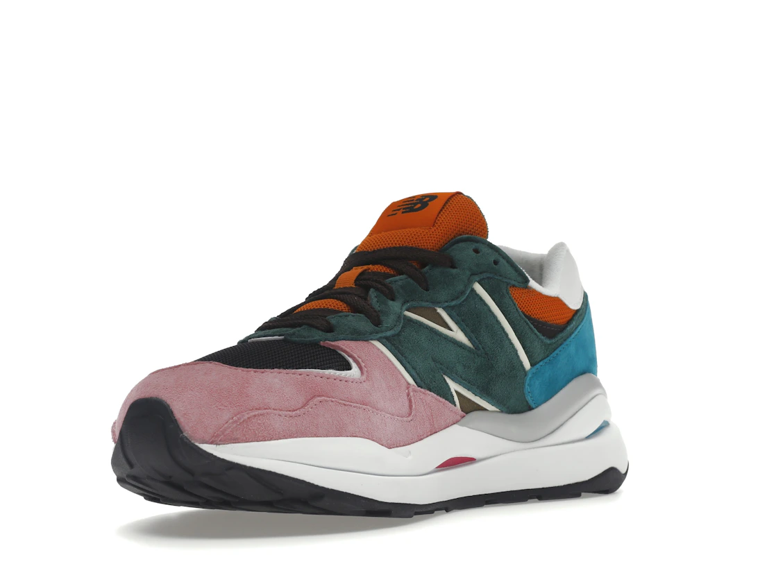 Vue 14 de New Balance 57/40 Pink Lemonade Green Black Orange