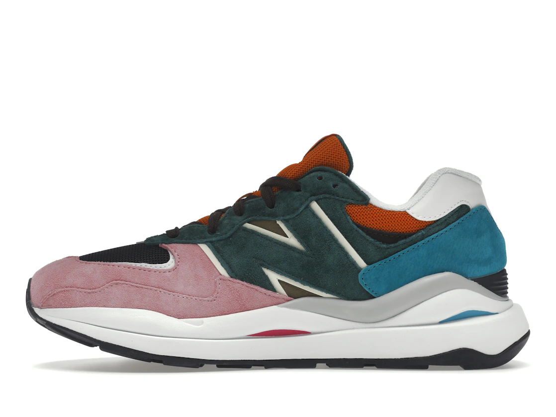 Vue 19 de New Balance 57/40 Pink Lemonade Green Black Orange