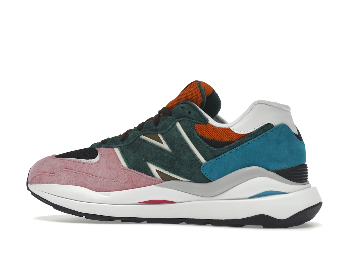 Vue 21 de New Balance 57/40 Pink Lemonade Green Black Orange