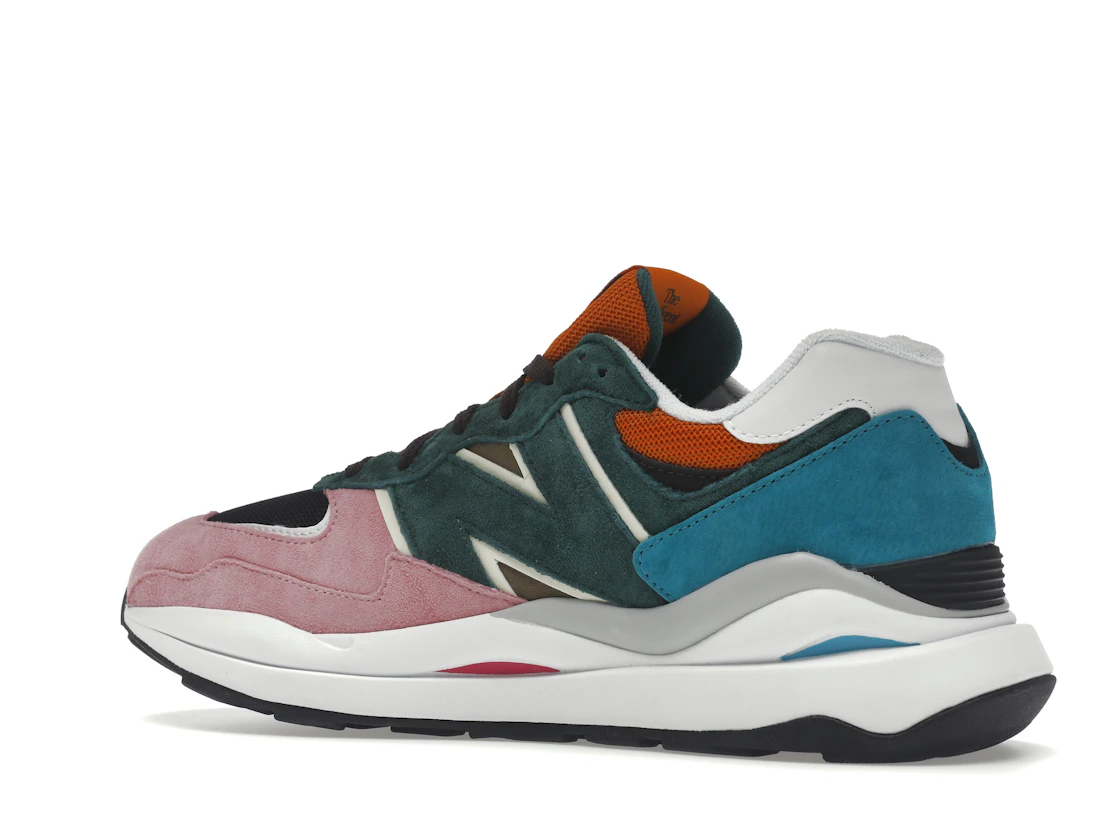 Vue 22 de New Balance 57/40 Pink Lemonade Green Black Orange