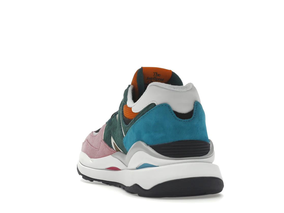 Vue 26 de New Balance 57/40 Pink Lemonade Green Black Orange
