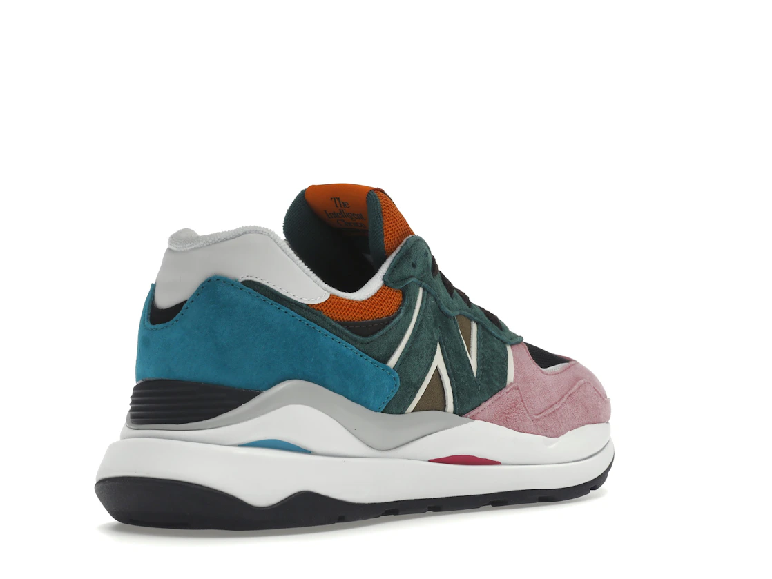 Vue 32 de New Balance 57/40 Pink Lemonade Green Black Orange