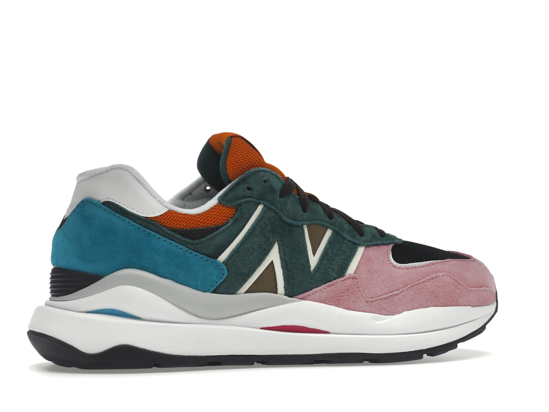 Vue 35 de New Balance 57/40 Pink Lemonade Green Black Orange