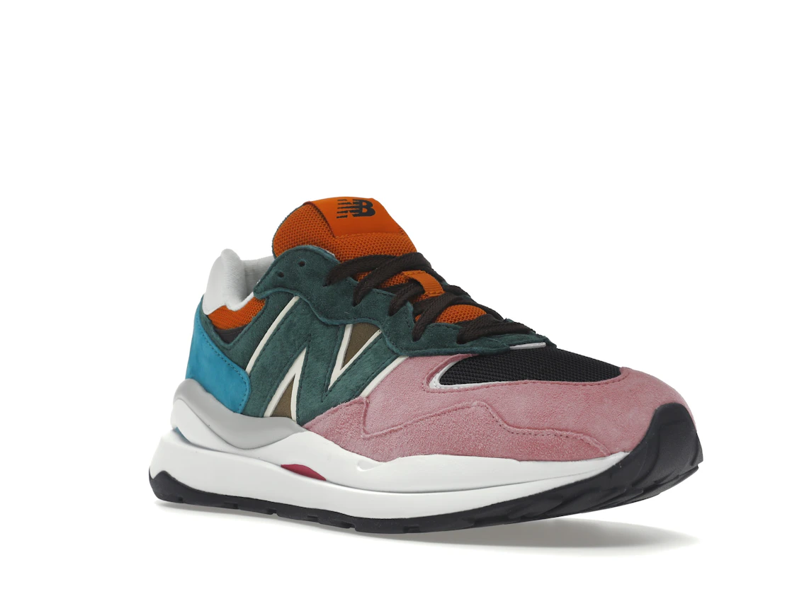 Vue 6 de New Balance 57/40 Pink Lemonade Green Black Orange