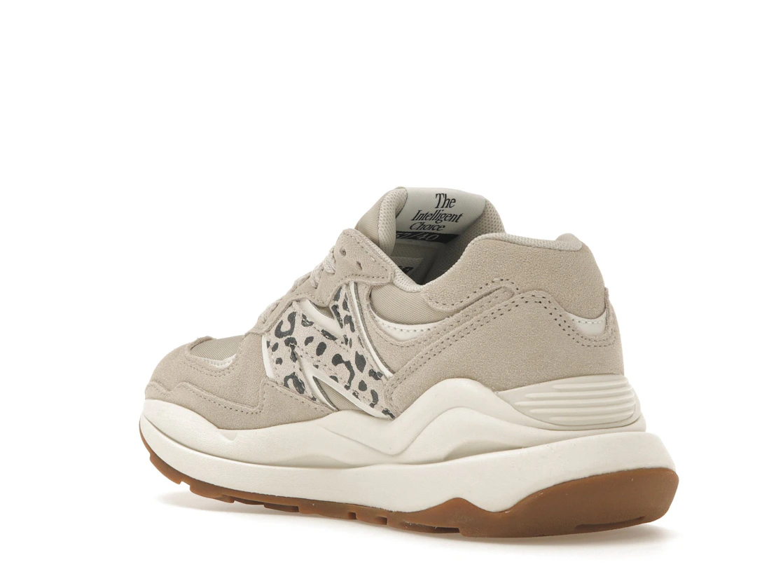 Vue 24 de New Balance 57/40 Timberwolf 