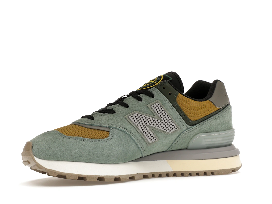 Vue 16 de New Balance 574 Legacy Stone Island Light Green