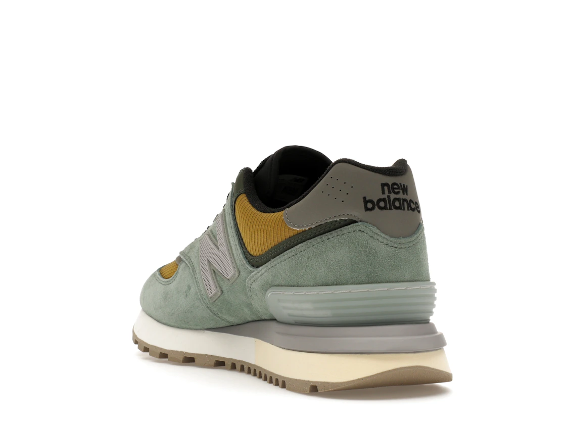 Vue 25 de New Balance 574 Legacy Stone Island Light Green