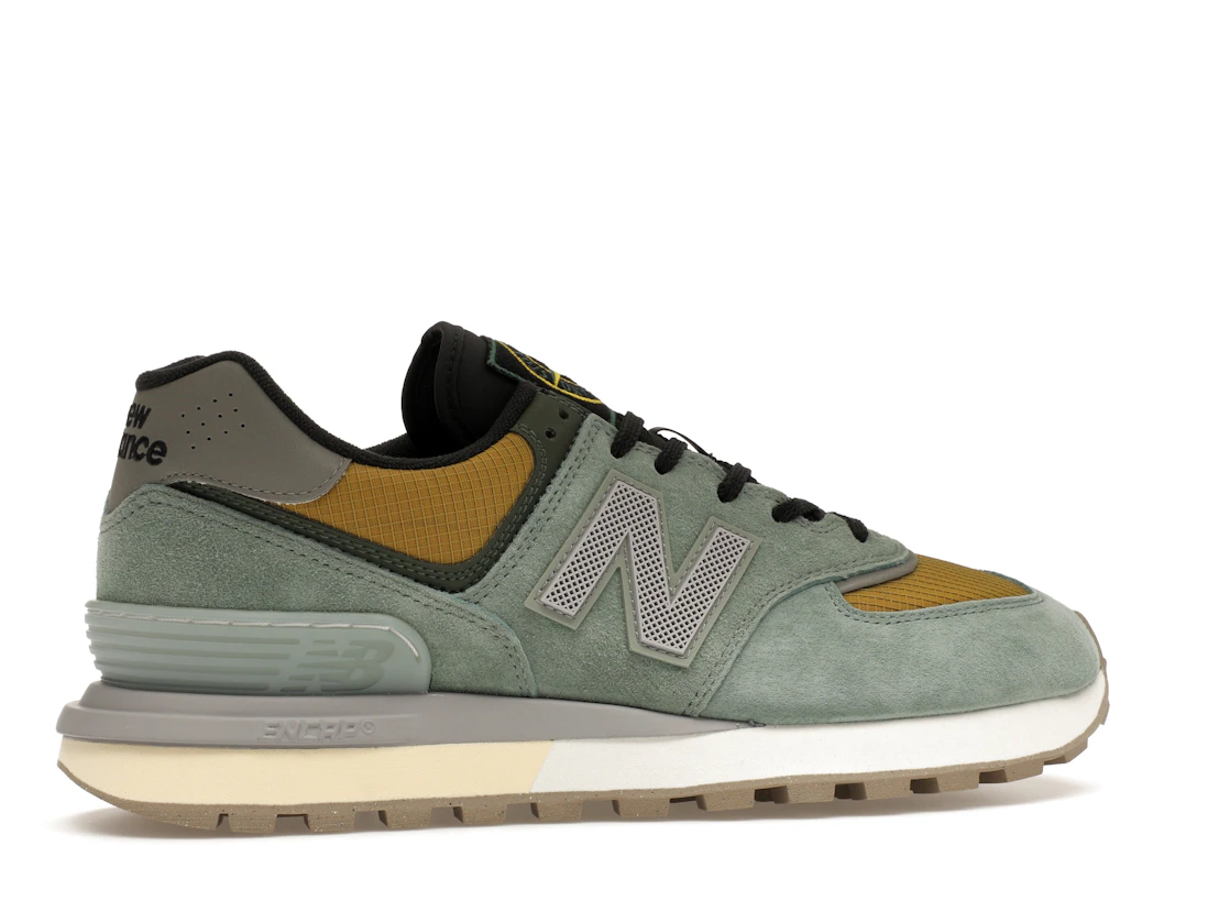Vue 35 de New Balance 574 Legacy Stone Island Light Green