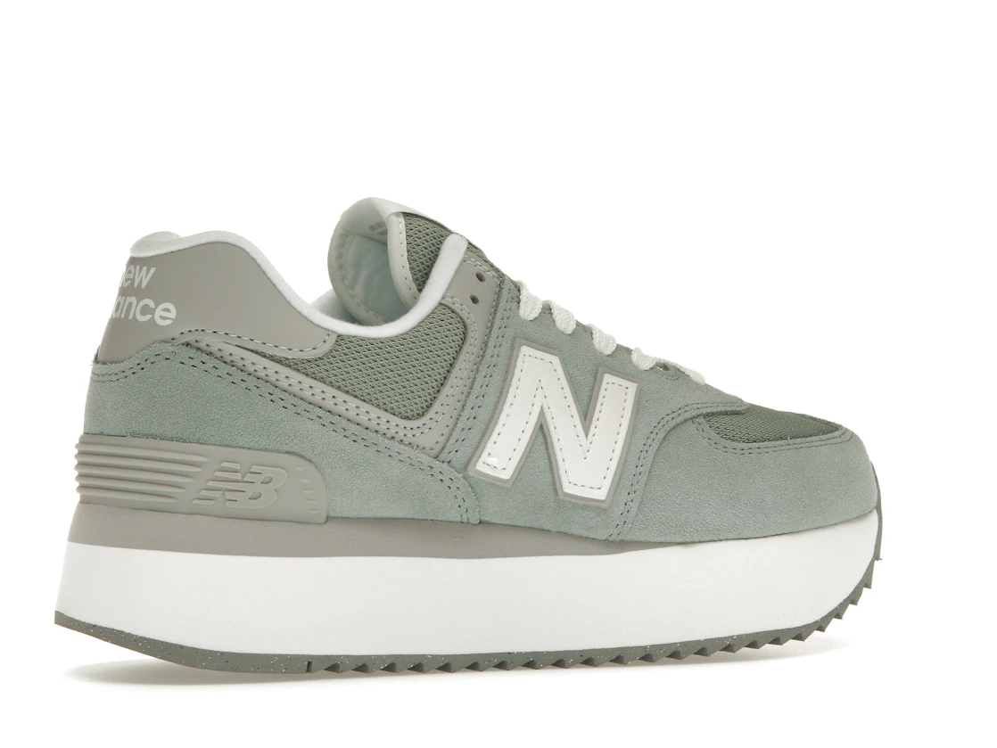 Vue 34 de New Balance 574 Plus Dark Grey 