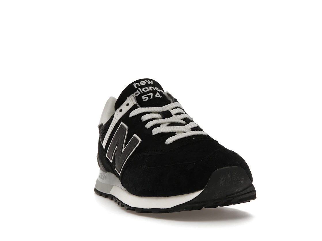 Vue 8 de New Balance 574 Black White Grey