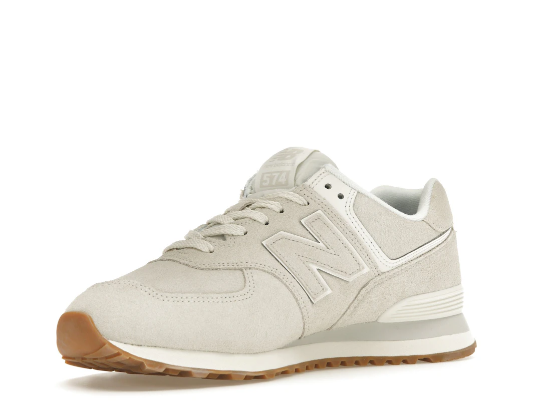 Vue 15 de New Balance 574 White Tan