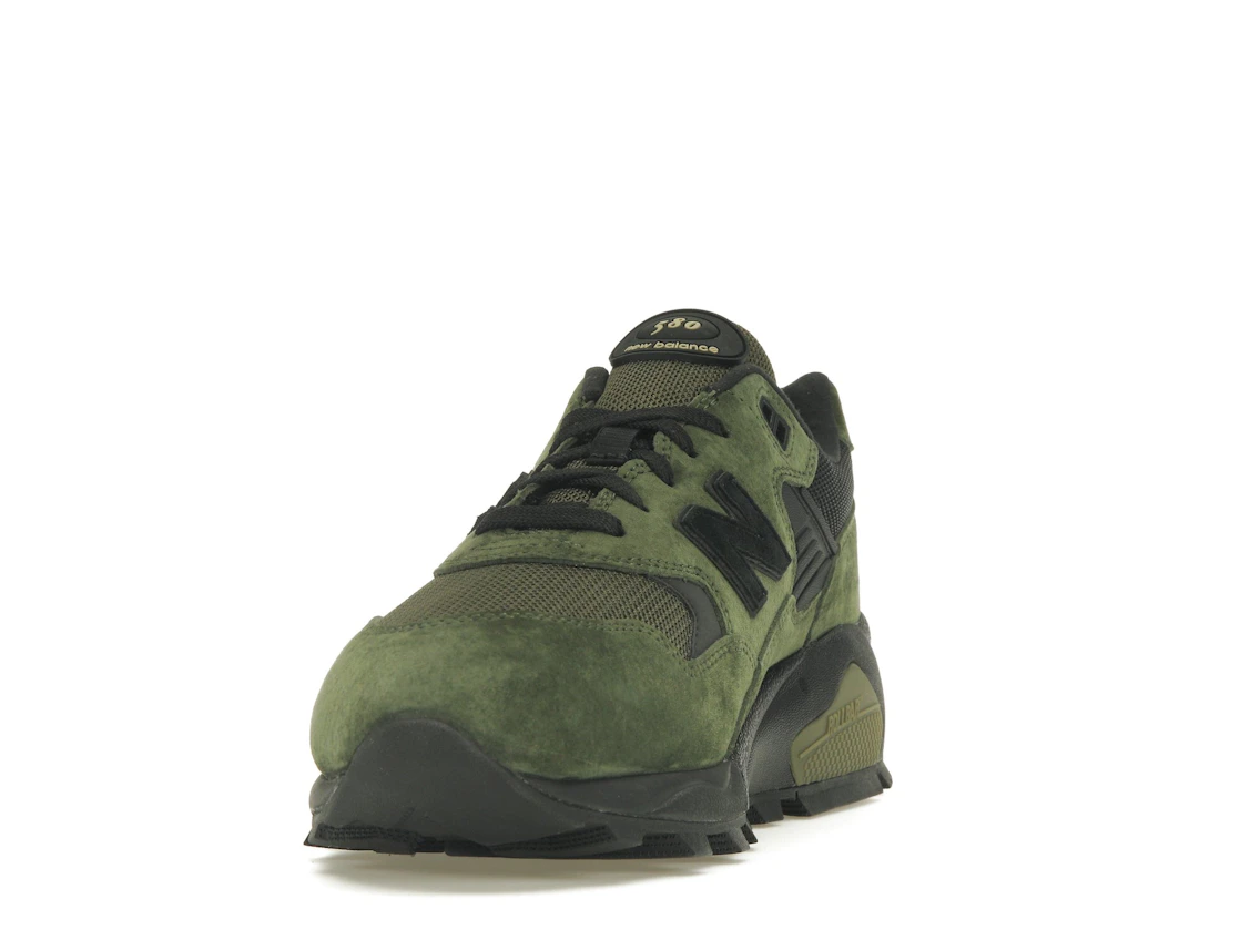 Vue 12 de New Balance 580 Gore-Tex Kombu
