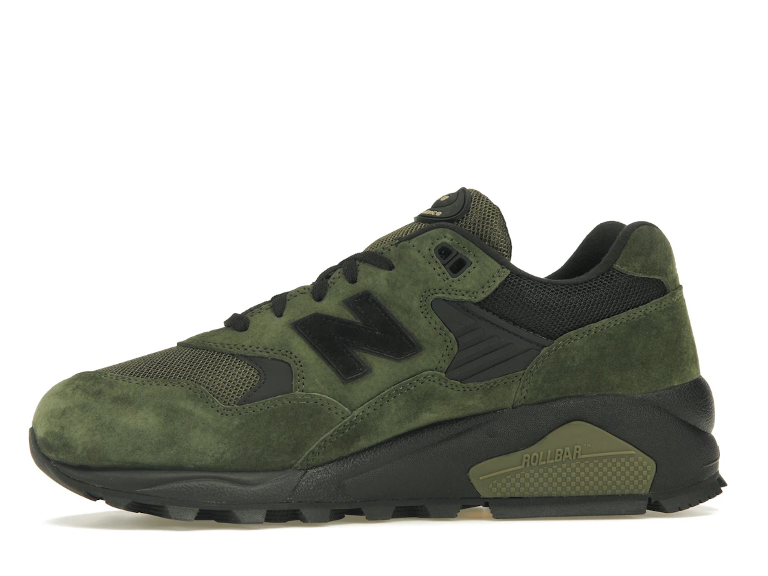 Vue 18 de New Balance 580 Gore-Tex Kombu