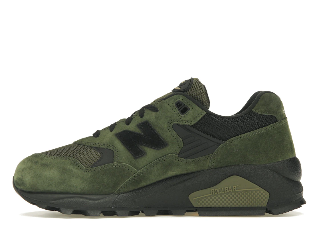 Vue 19 de New Balance 580 Gore-Tex Kombu