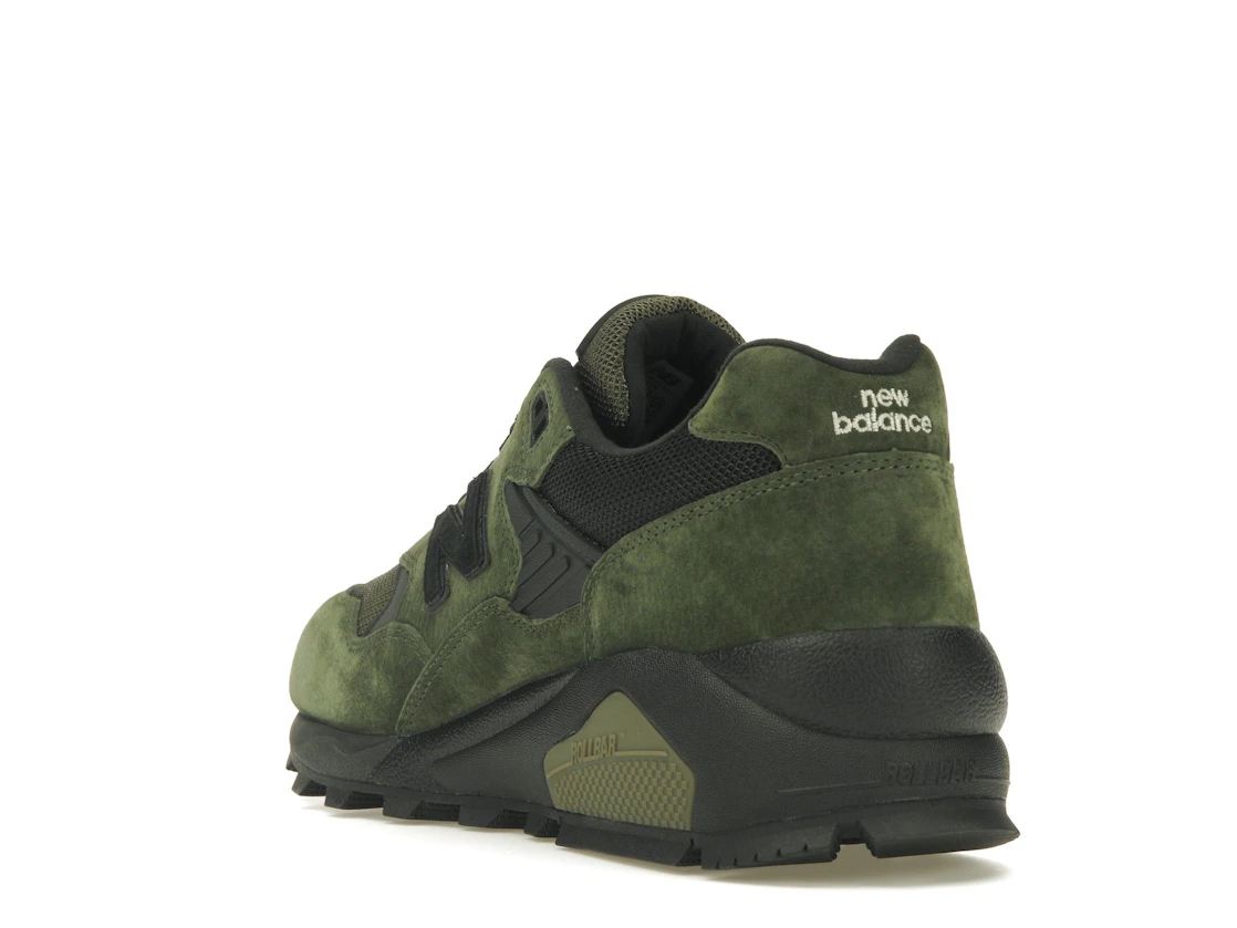 Vue 25 de New Balance 580 Gore-Tex Kombu