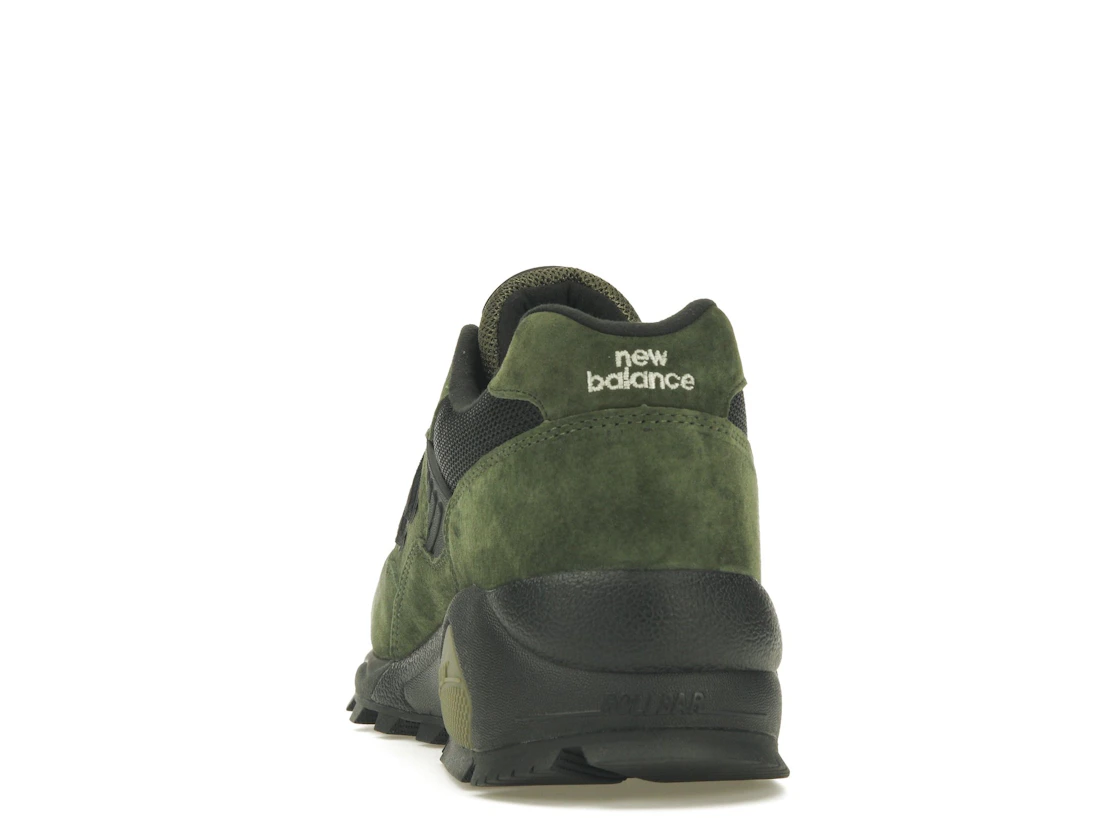 Vue 27 de New Balance 580 Gore-Tex Kombu
