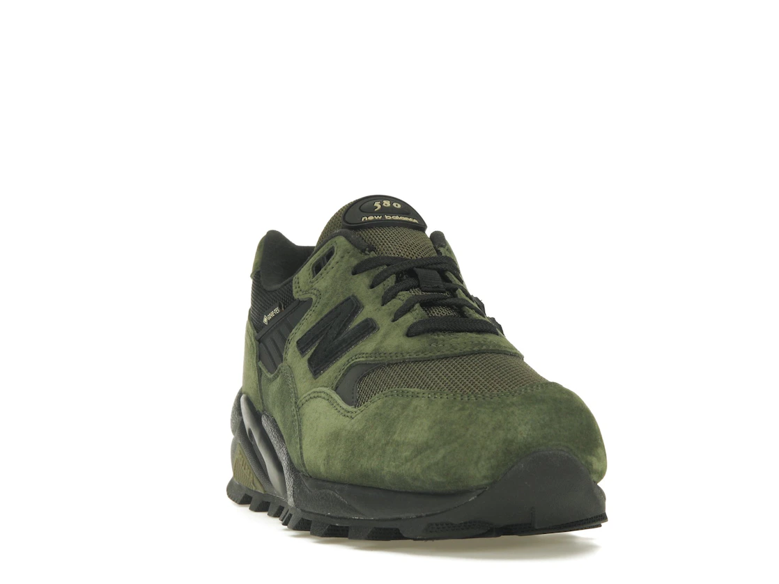 Vue 8 de New Balance 580 Gore-Tex Kombu
