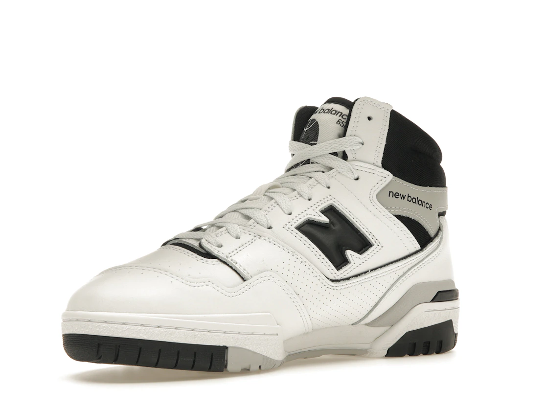 Vue 15 de New Balance 650R White Black Grey