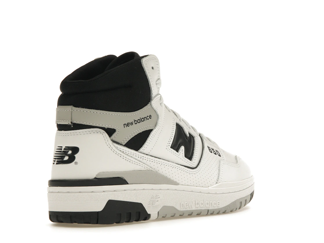 Vue 32 de New Balance 650R White Black Grey