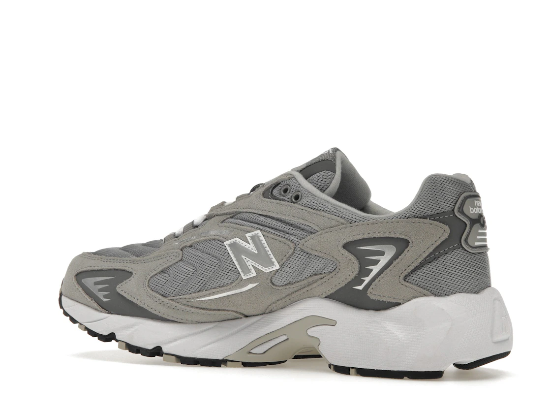 Vue 22 de New Balance 725 Grey