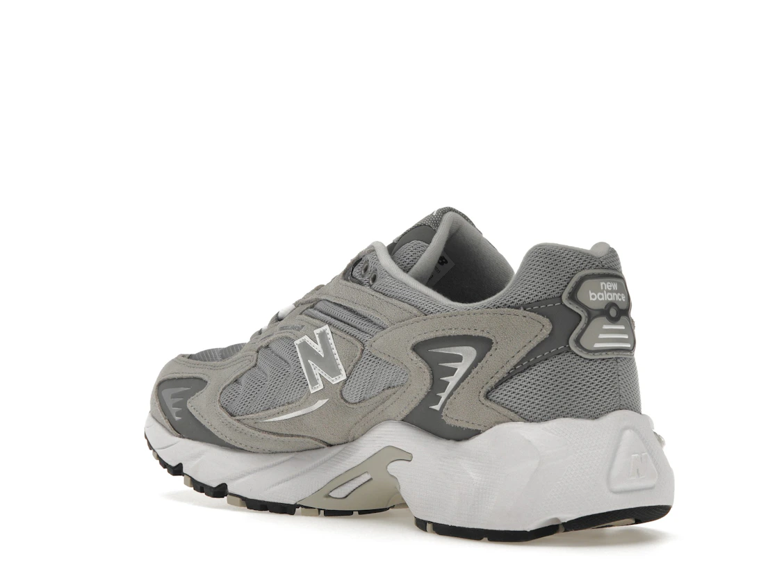 Vue 24 de New Balance 725 Grey