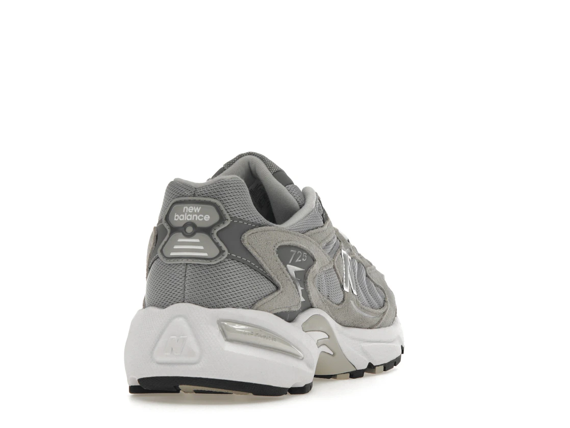 Vue 30 de New Balance 725 Grey